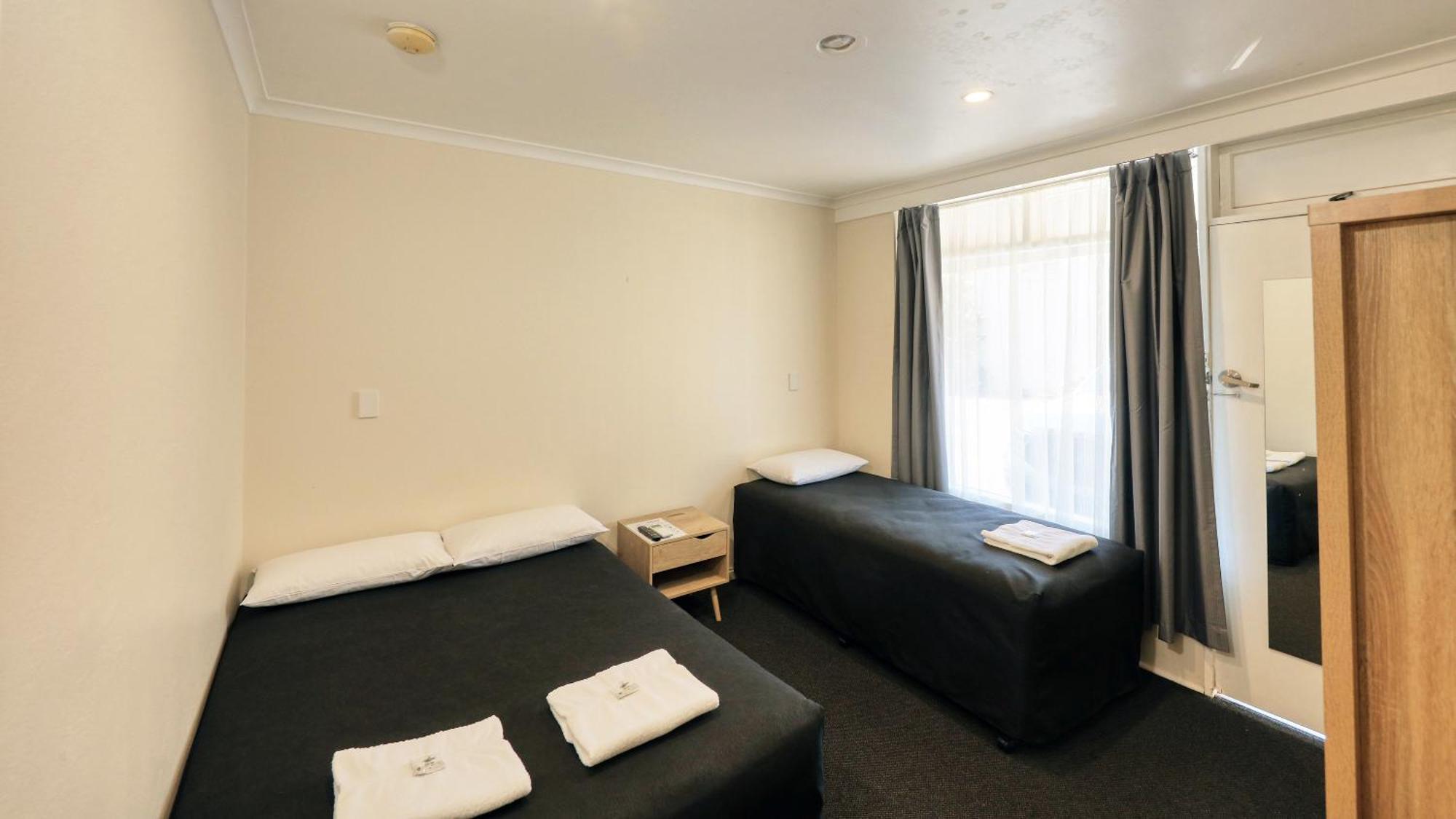 Coachman 3*
