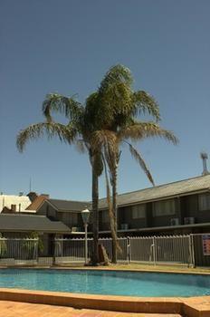 Coachman Motel 3*